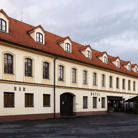 Hotel Rychta Netolice ภายนอก รูปภาพ