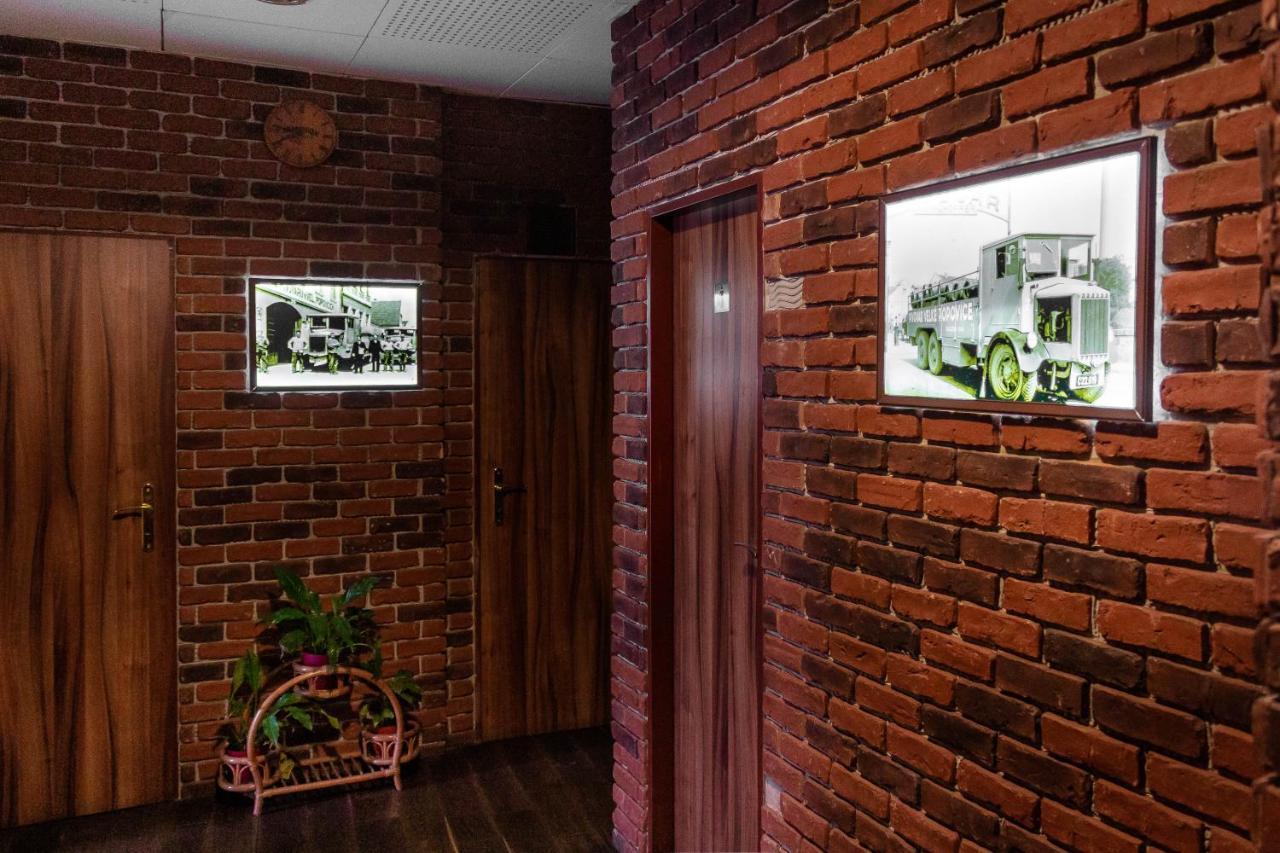 Hotel Rychta Netolice ภายนอก รูปภาพ