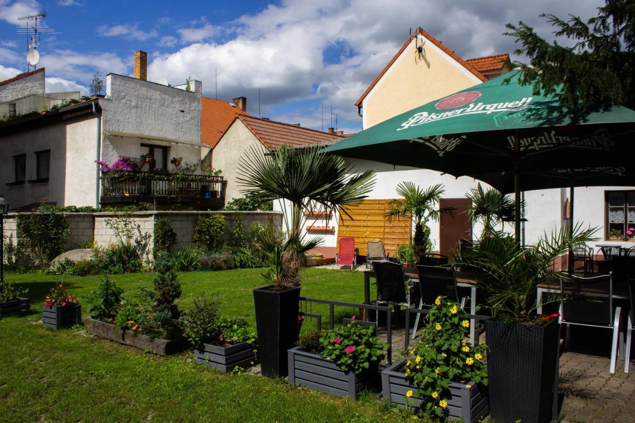 Hotel Rychta Netolice ภายนอก รูปภาพ