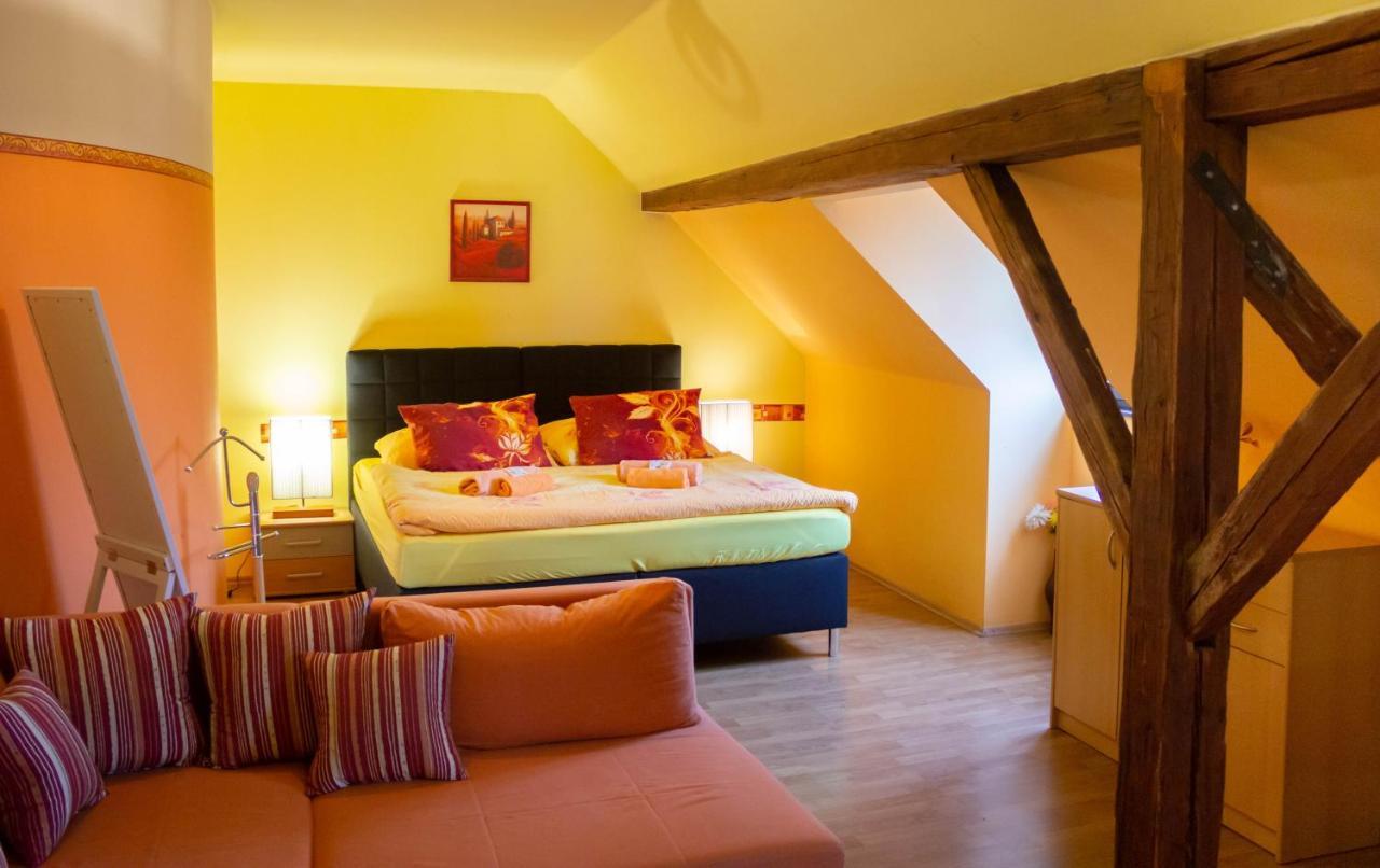 Hotel Rychta Netolice ภายนอก รูปภาพ