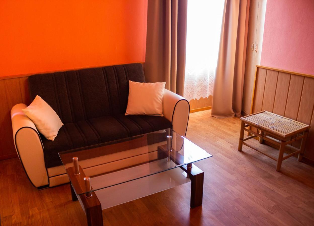 Hotel Rychta Netolice ภายนอก รูปภาพ