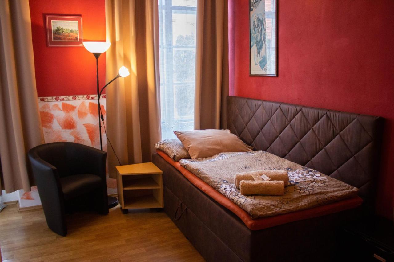 Hotel Rychta Netolice ภายนอก รูปภาพ