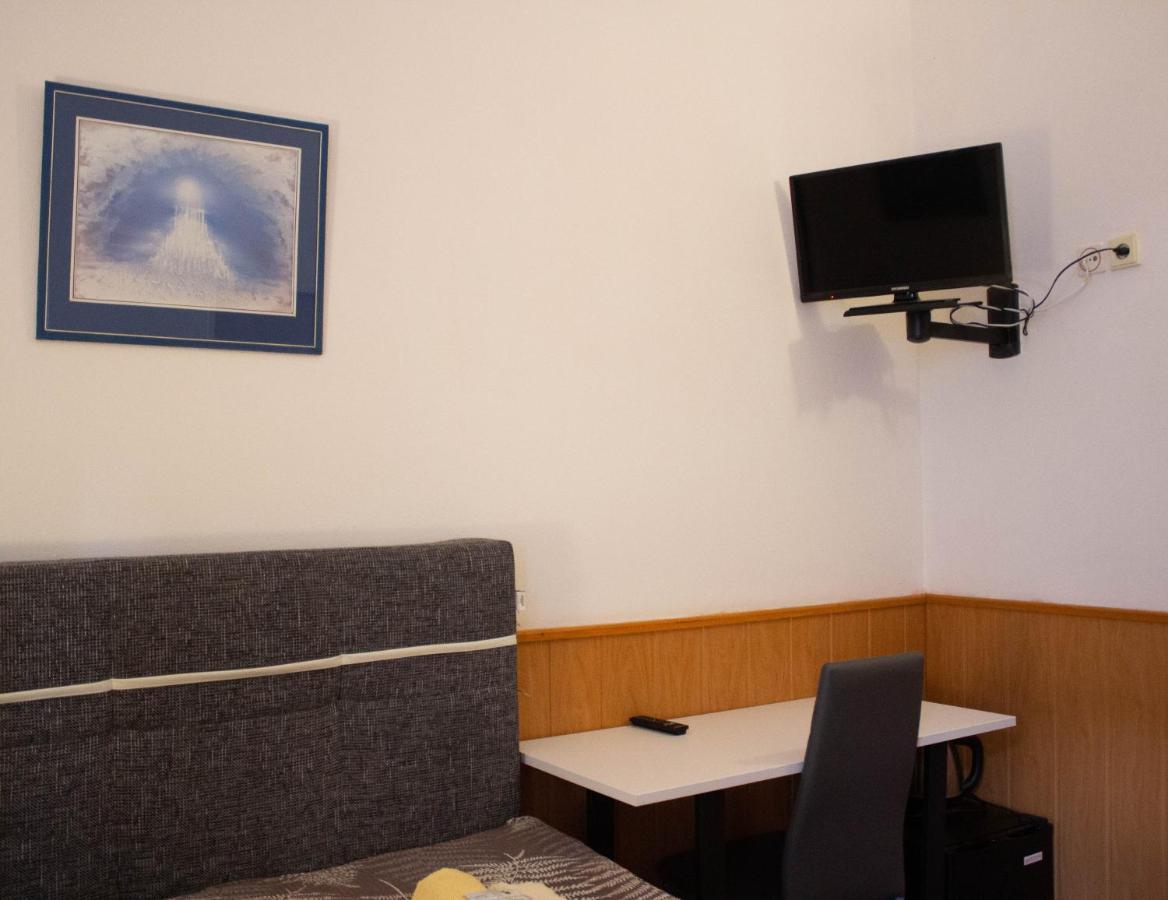Hotel Rychta Netolice ภายนอก รูปภาพ